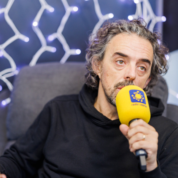 stream-2412