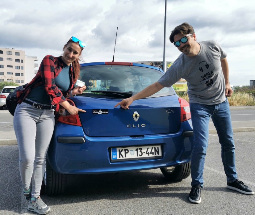 Nalepka zvestobe, ki prina&scaron;a brezplačno gorivo in &scaron;oping!