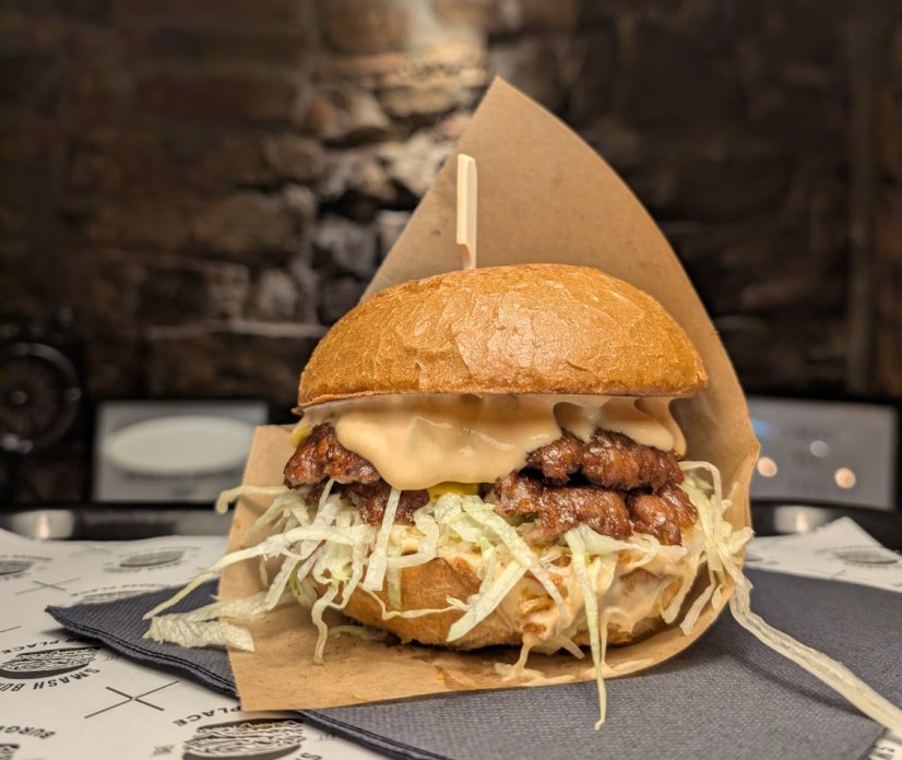 Smash burger in Radio Capris nagrajujeta naj kolektive